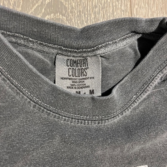 Women's Chelsea Handler Vaccinated and Horny tour t-shirt - Picture 4 of 4